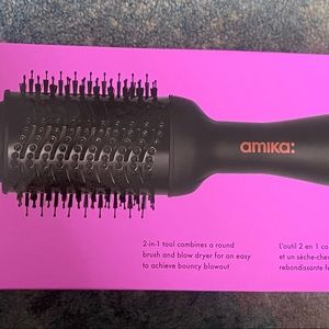 Amika hair blow dryer brush. Brand new condition